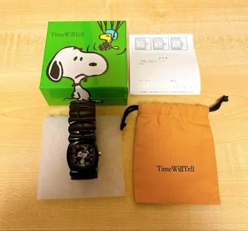 Time Will Tell 스누피 손목시계 블랙