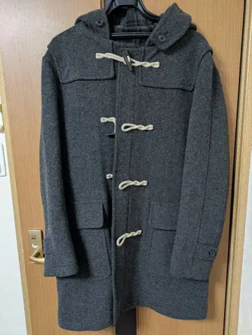 다크 그레이 더플 코트 UNIQLO