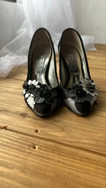 pepita d'oro 펌프스 23cm