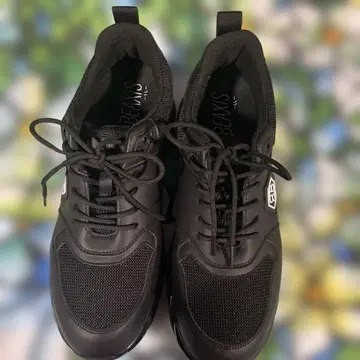 BEAXIS CORE TRA 블랙 스니커즈