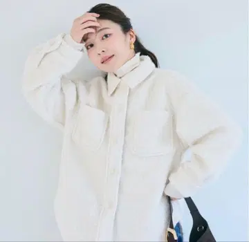 [ 새상품급 ] Coca 푸들 보아 자켓