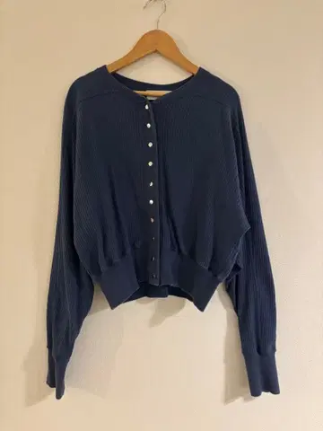 아담에테로페 가디건