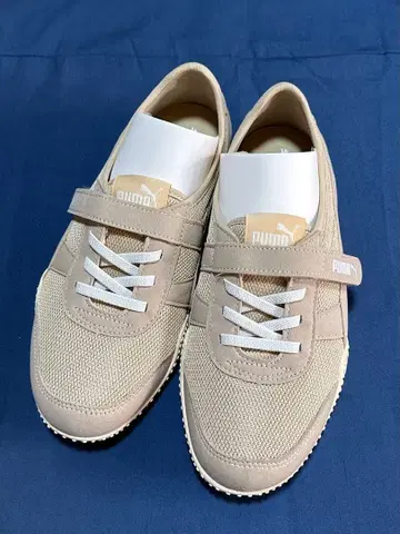 Puma SOFTFOAM+ 베이지 스니커즈