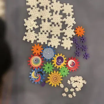 보넬룬드 컬러풀 기어