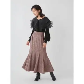 프레이 아이디 아지메바닥 절개 머메이드 스커트