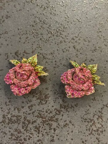 핑크 장미 디자인 귀찌