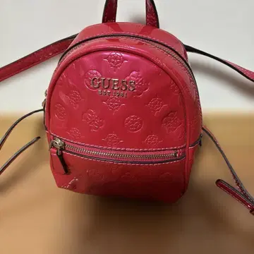 GUESS 핑크 엠보싱 백팩