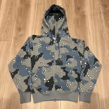 bott 집업 후드티 후디 보트 tiji jojo 착용