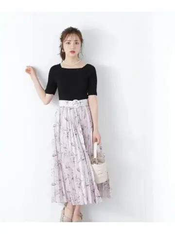 플라워 플리츠 니트 도킹 원피스 M