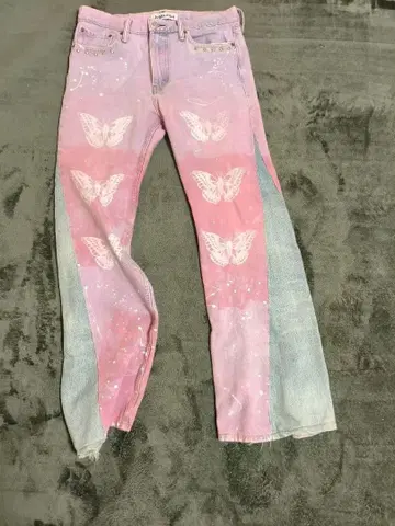 Dirty box 버터플라이 프린트 데님