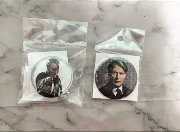 그린델발트 배지 세트 마츠 미켈슨