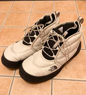 THE NORTH FACE 눕시 차카 부츠