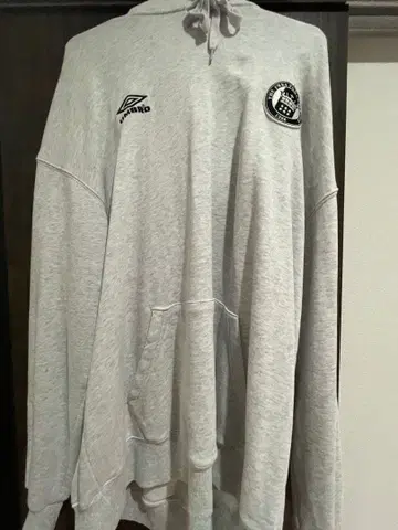 Umbro 후드 부착 그레이 후드티