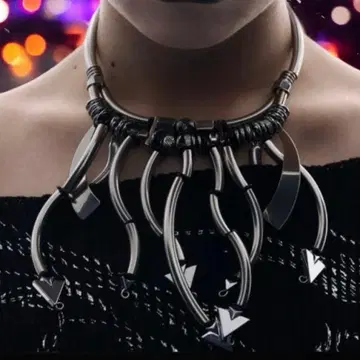 새상품 아트 목걸이 유니크 디자인 목걸이