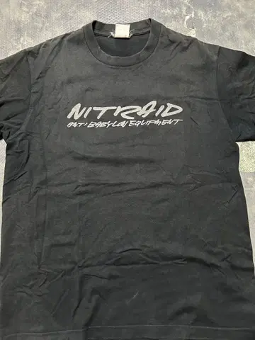 nitraid futura 로고T셔츠