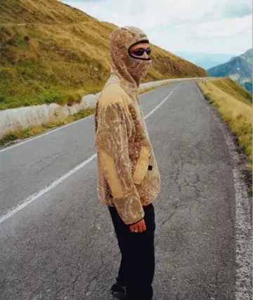 스네이크 패턴 플리스 후드티