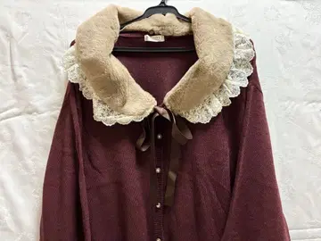 인조 모피 포함 가디건 axes femme 크림슨