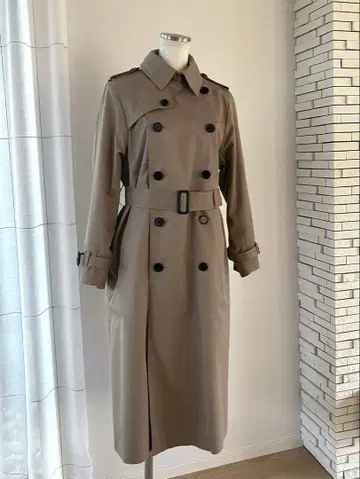 새상품급 HYKE 하이크 트렌치코트 레귤러핏 size 1