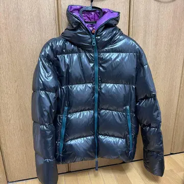 DUVETICA 다운 자켓 블랙 (안감 보라색)