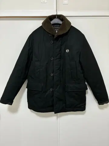 UNCROWD 지프 코트