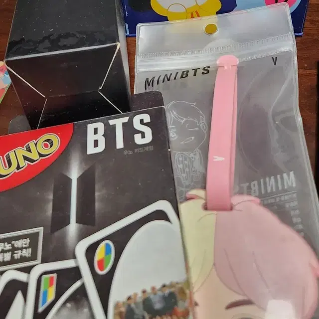 방탄소년단 공식 굿즈 일괄 처분