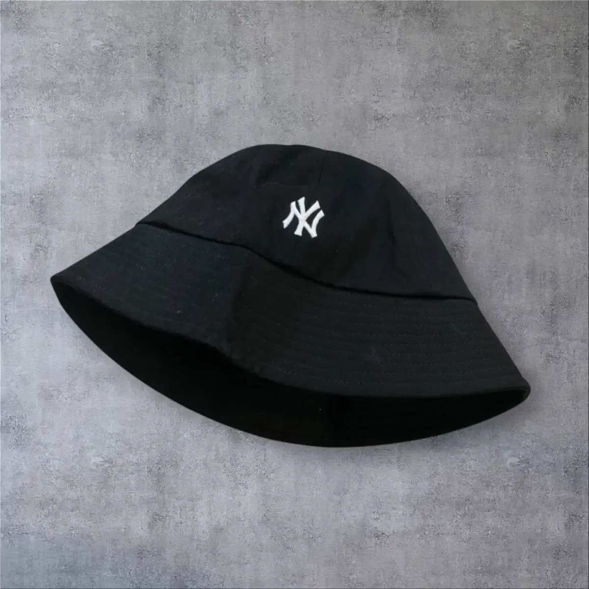 LOW CLASSIC Jacquard Beanie #로우클래식,#자카드,#버킷비니,#로우