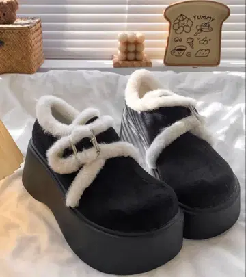 블랙 스웨이드 퍼 무스탕 폼 슈즈 통굽 23cm