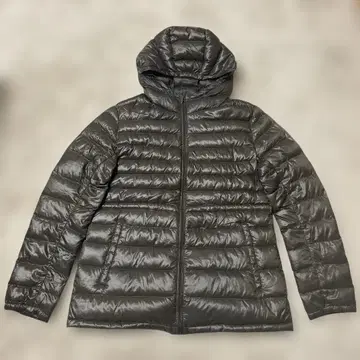 새상품 UNIQLO 울트라 라이트 다운 브라운 다운 90%