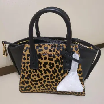 레오파드 무늬 숄더백