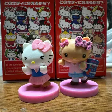 헬로키티 피규어 2개 세트
