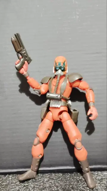 미크로맨 미크로 액션 시리즈 장갑기병 보톰즈 키리코 큐비