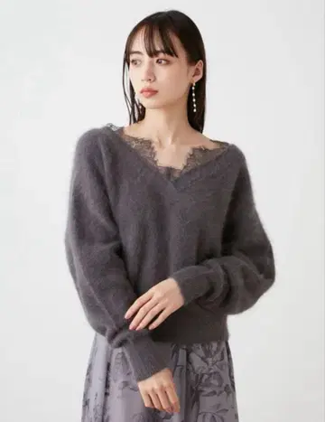 snidel 퍼라이크 카라 레이스 풀오버 그레이