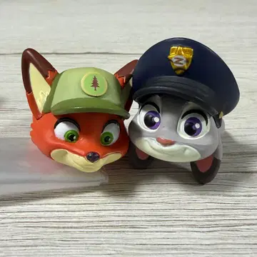 닉 주디 유년 시절 반지 주토피아