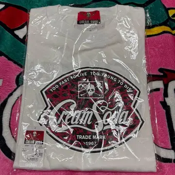 크림 소다 T셔츠
