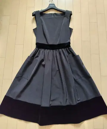 컨디션 최상 FOXEY 폭시 홀리 드레스 원피스 40 벨벳