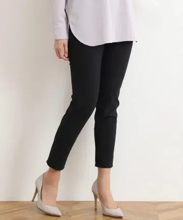 [ 새 상품 미착용 ] 피투 하이 파워 스트레치 다이긴죠 슬림 팬츠