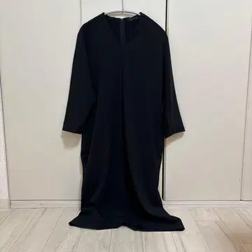 icb 블랙 긴팔 무릎 기장 원피스