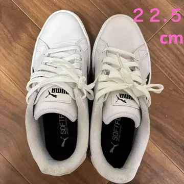 PUMA 스니커즈 화이트/블랙 통굽 22.5cm