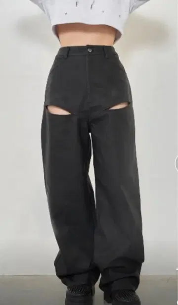 Darich 컷 디자인 가죽 팬츠