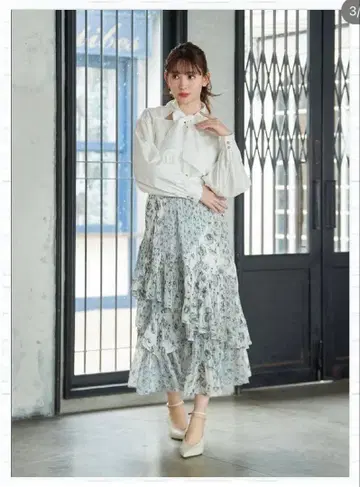 Spring Flower Field Long Skirt ( one-M )
