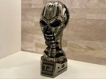 터미네이터 3 1/1 스케일 T-X 엔드 스켈레톤