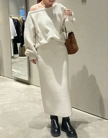 [ SHENERY ] 리브 니트 타이트 스커트