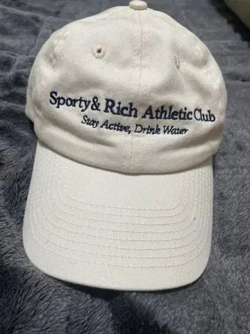 sporty & rich 캡