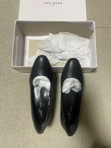 LES MUES 블랙 하이힐