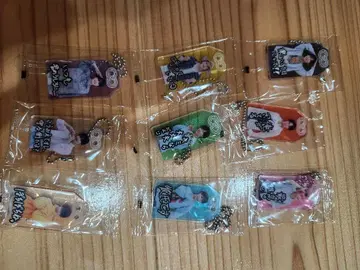 [ 미개봉 새상품 ] SnowMan 부적 키링 9인 세트