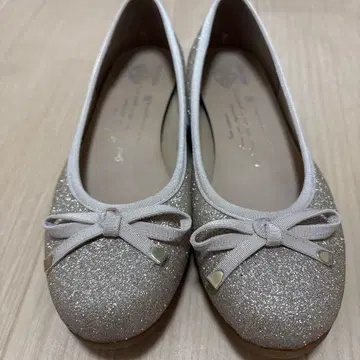 글리터 골드 리본 포함 발레 슈즈