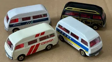 토미카 닛산 캐러밴 4대 세트