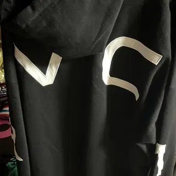 RVCA 블랙 후드티 M 사이즈