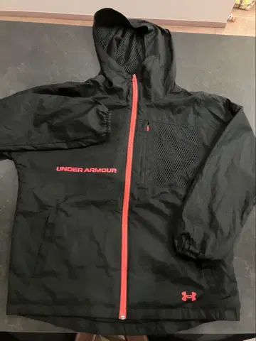 언더아머 스무스 피치 아우터