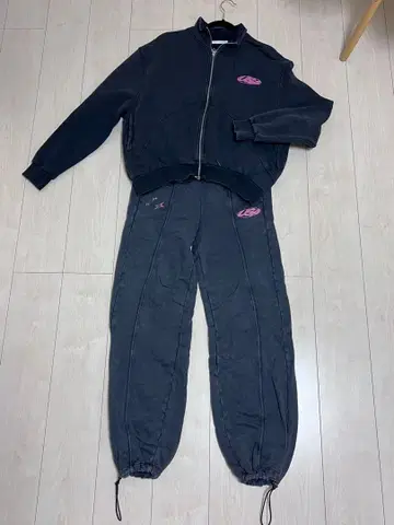 ZARA 맨투맨 셋업